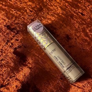 Tarte Ultra Creamy Shape Tape in 20B Light Concealer